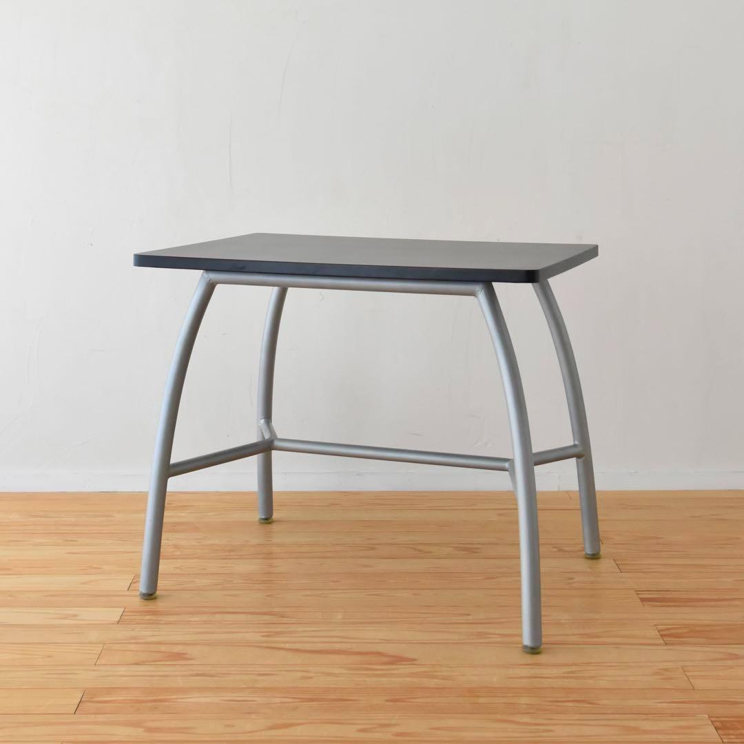 テーブル　鉄脚　机