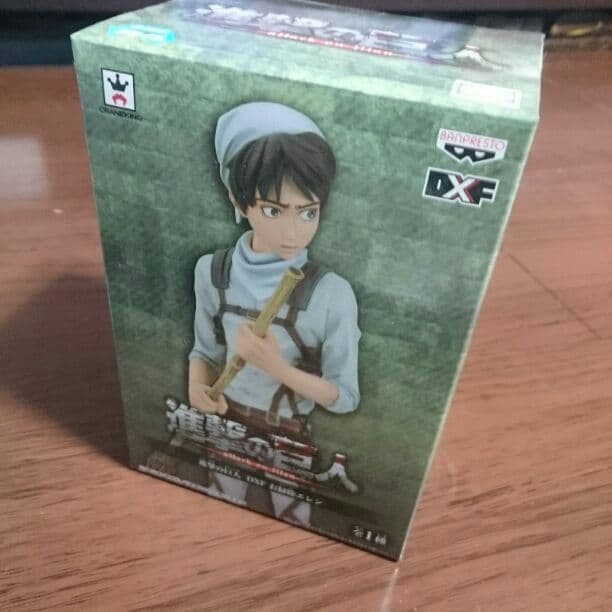 進撃の巨人フィギュア