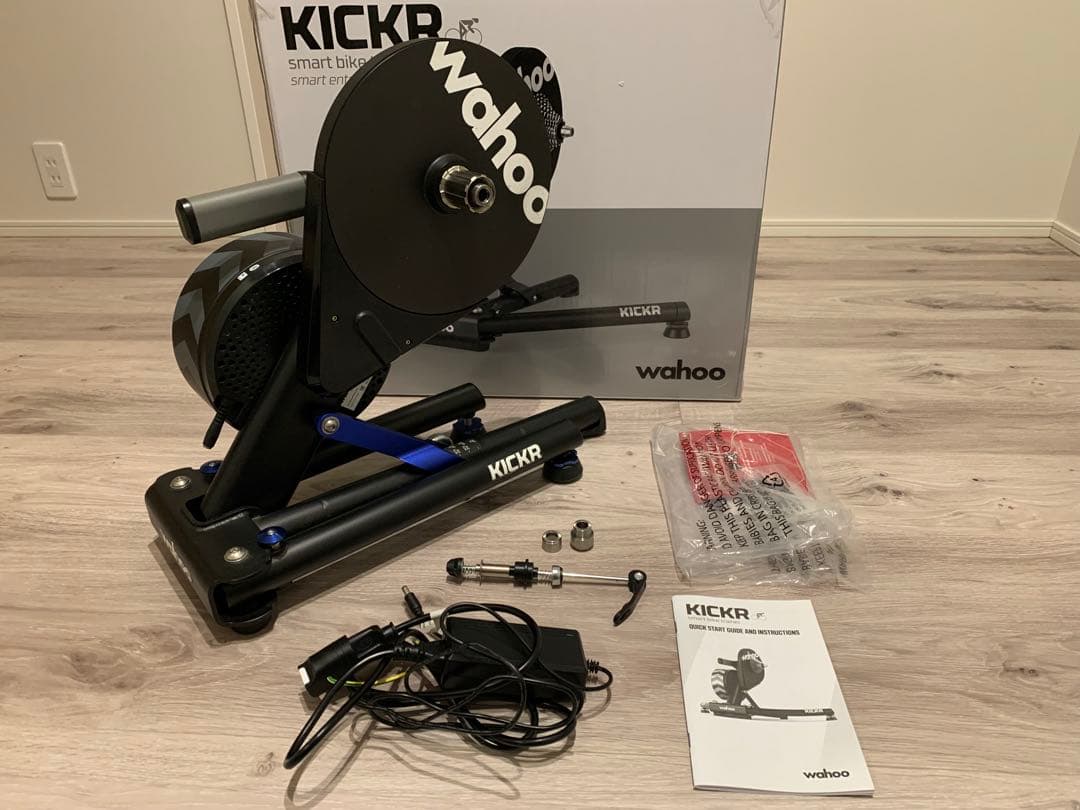 【美品】Wahoo KICKR スマートトレーナー V4