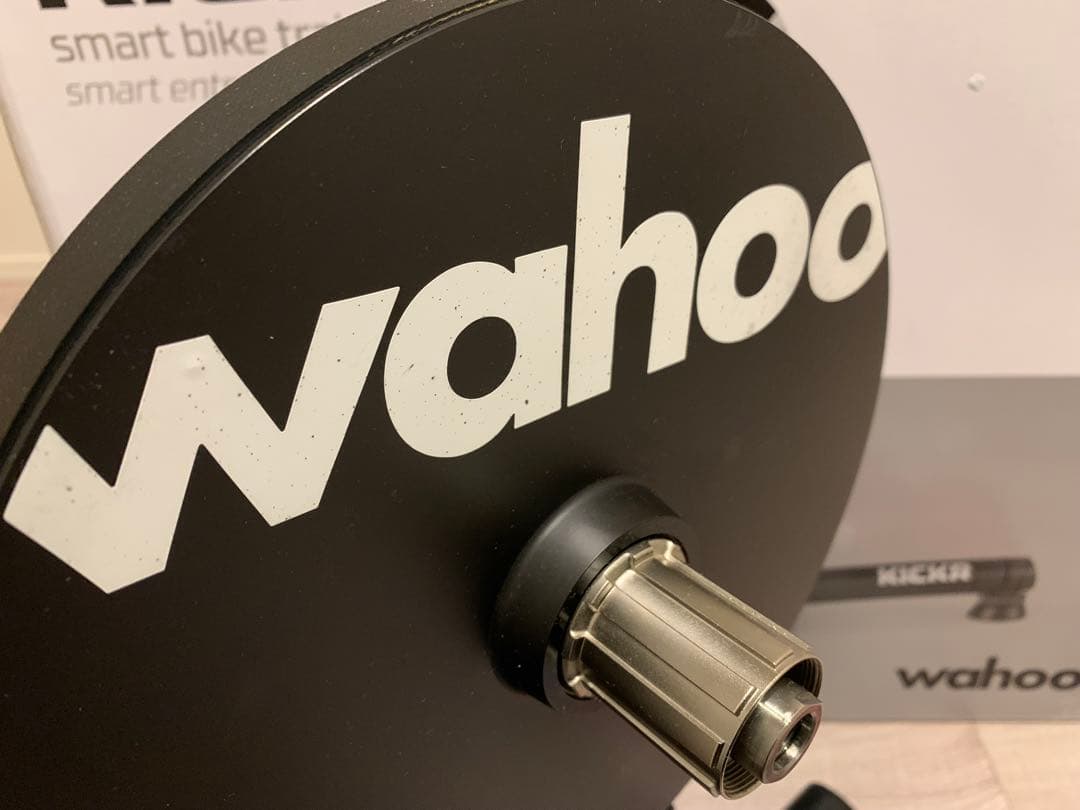 【美品】Wahoo KICKR スマートトレーナー V4