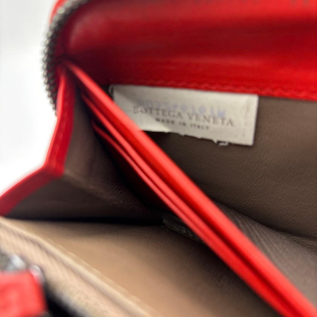 ◆正規品◆ボッティガヴェネタイントレチャート ラウンドファスナー長財布ブラック