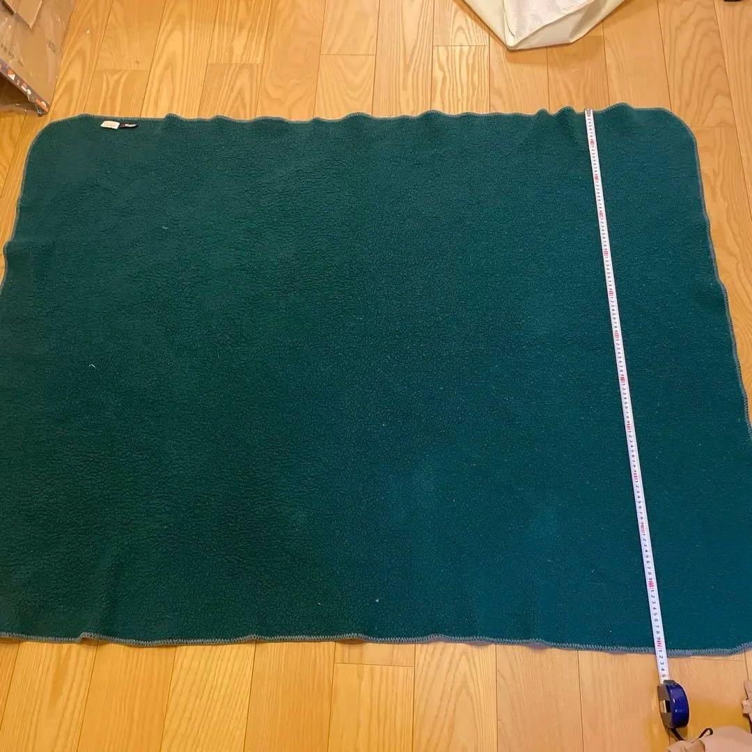 【エディバウアー】　特大ラグEddie Bauer ※セーターのサービス有り！