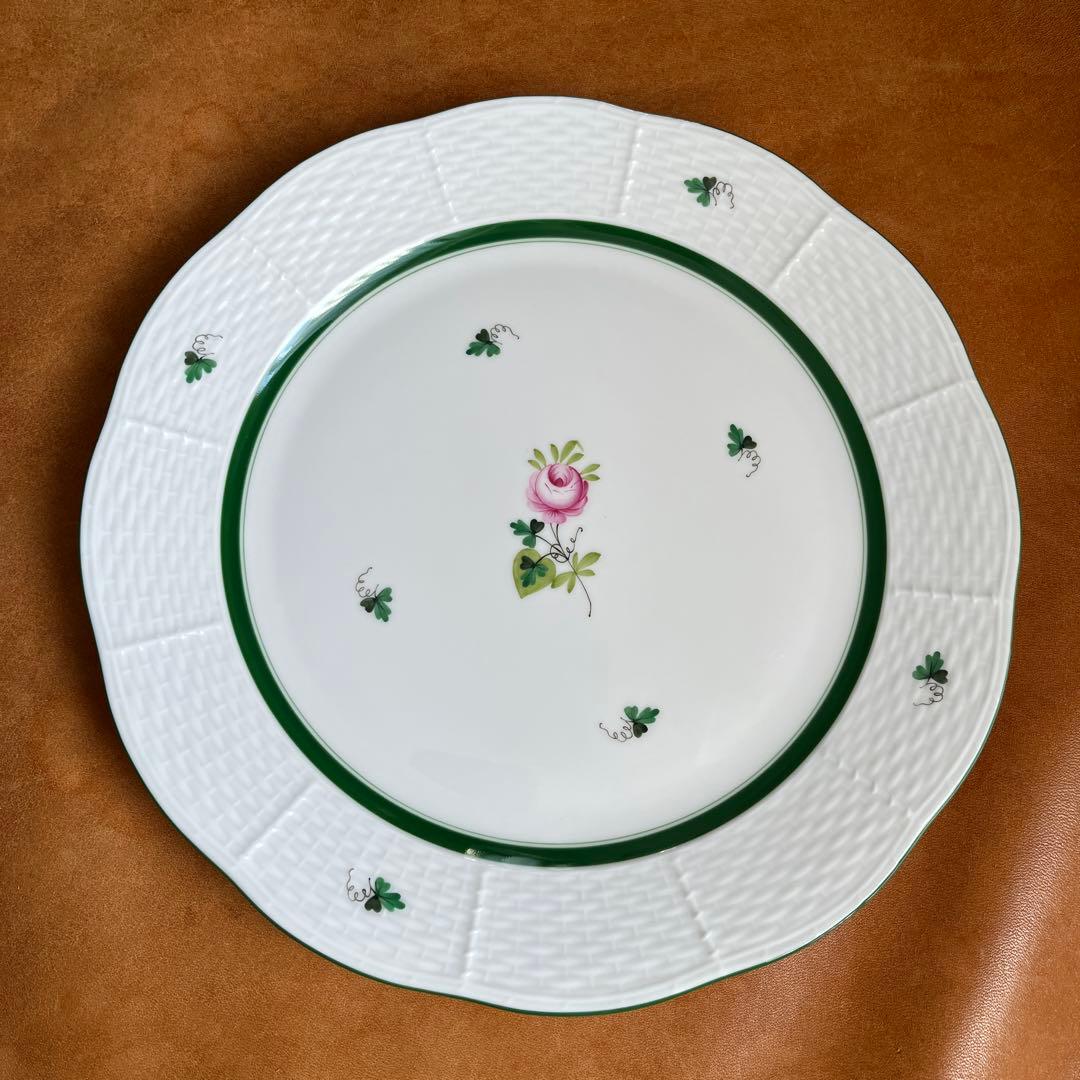 ヘレンドウィーンの薔薇ディナープレート