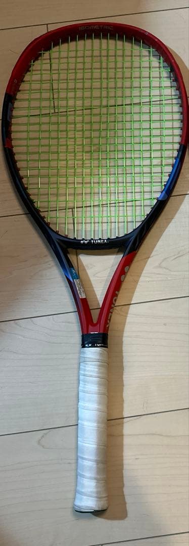 【⭐️早いもの勝ちです。更に値下げ】YONEX VCORE 100 G2