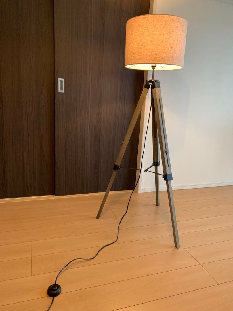 フロアランプ FLYMEe Vert