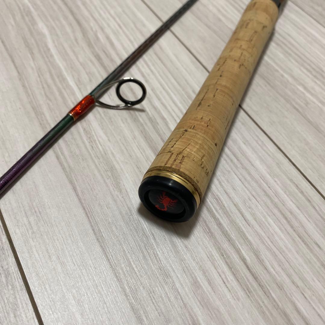 シマノ　ワールドシャウラ レッド　2631FF-2 極美品　　希少