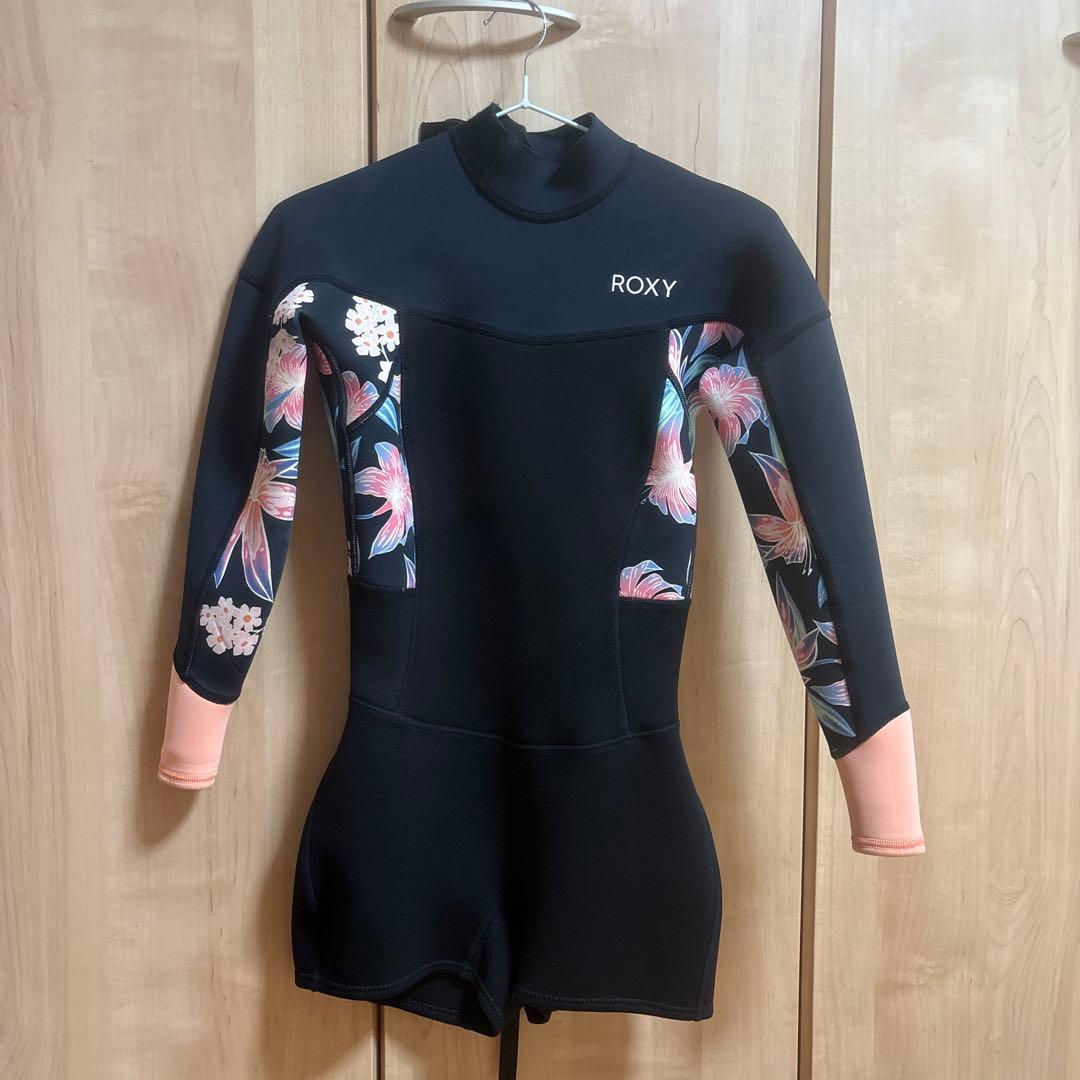 ROXY フラワー柄 ウェットスーツ ロンスプSサイズ