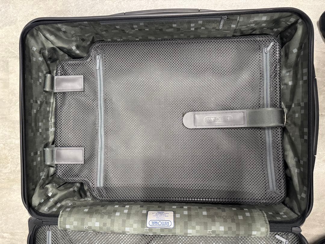 【絶版品】リモワ スーツケース2輪 33L