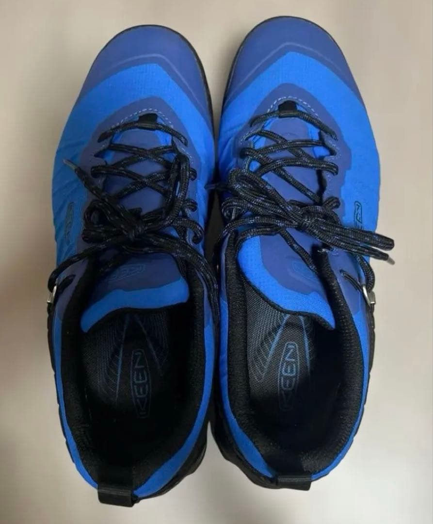 美品☆キーンKEEN トレッキングシューズ ウォータープルーフ☆27.5☆青