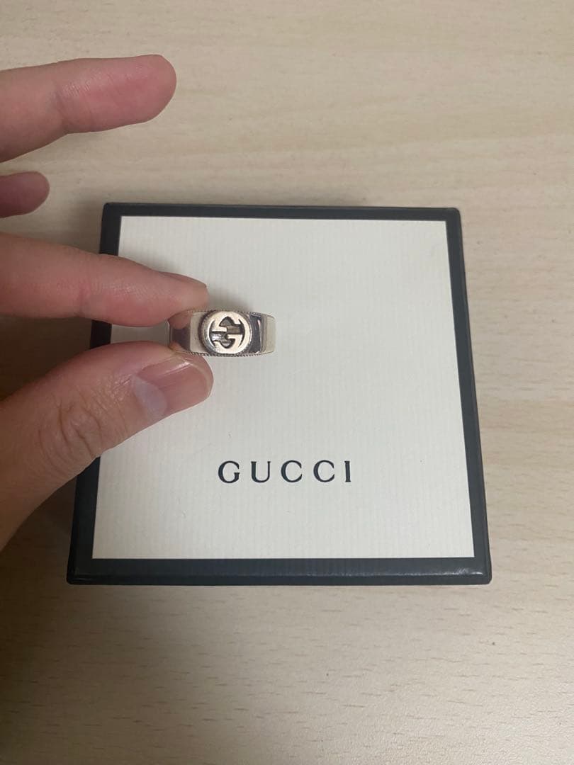 【最終値下】GUCCI ロゴ入りシルバーリング14号（指周約54.5mm）箱付き