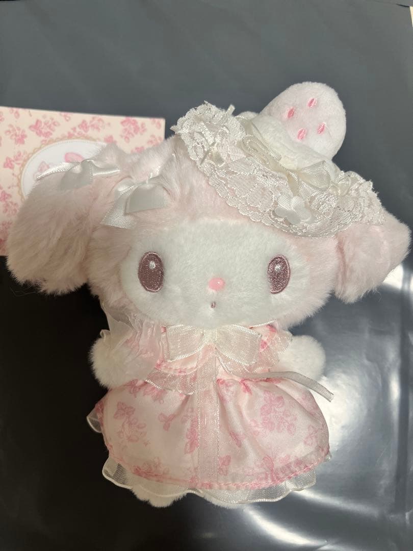 サンリオ マイメロディ 白いちごのティータイム マスコット バースデー