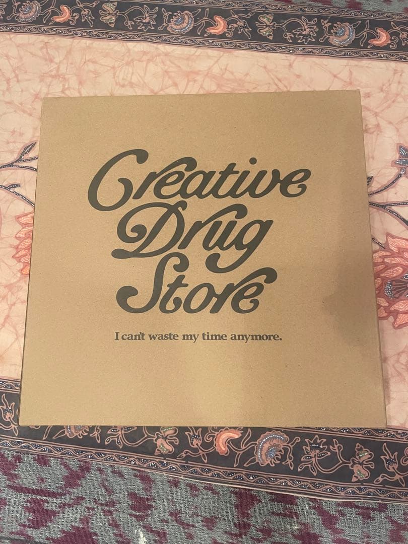 Creative drug store 時計 ベルディデザイン