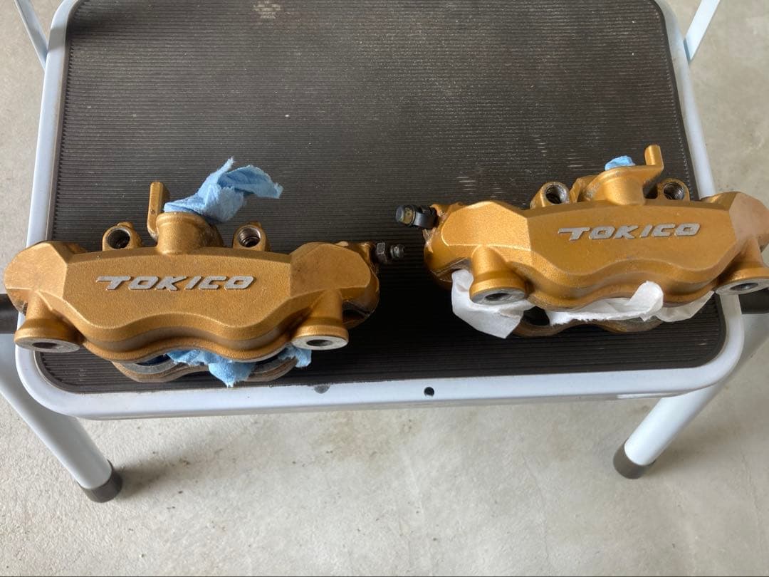 TOKICO ゴールド ブレーキキャリパー(ZX-10R純正)