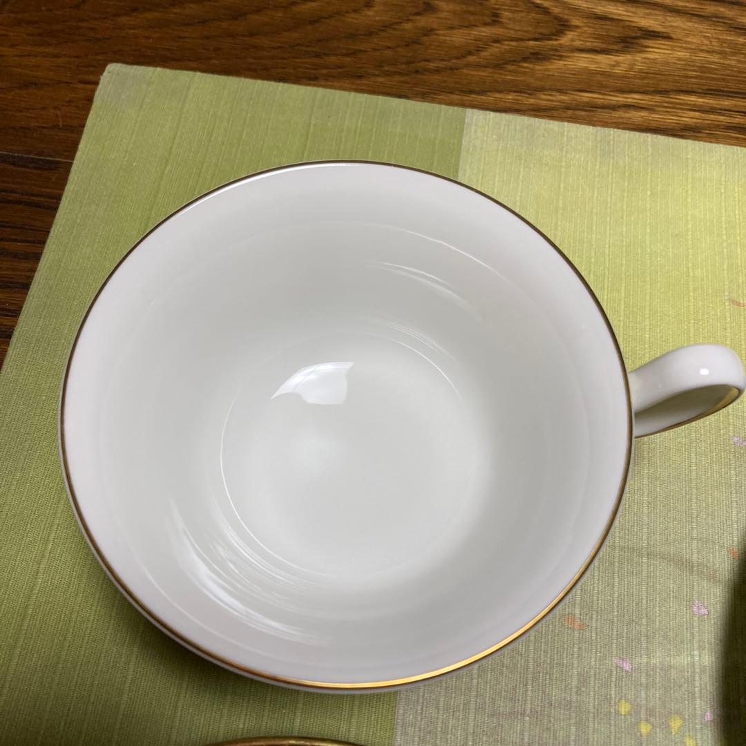 ウェッジウッド　マデリン　トリオセット①