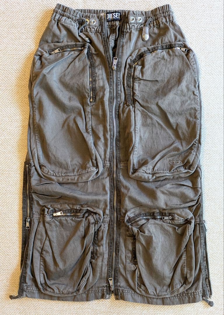値下げ！ディーゼル カーゴロングスカート 3Dジップポケット サイズ23