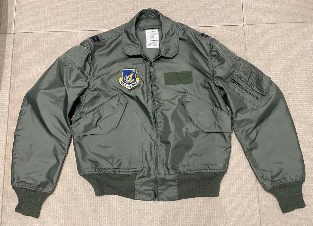 米空軍本物CWU-36Pフライトジャケット09年Mサイズ太平洋空軍大尉キャプテン