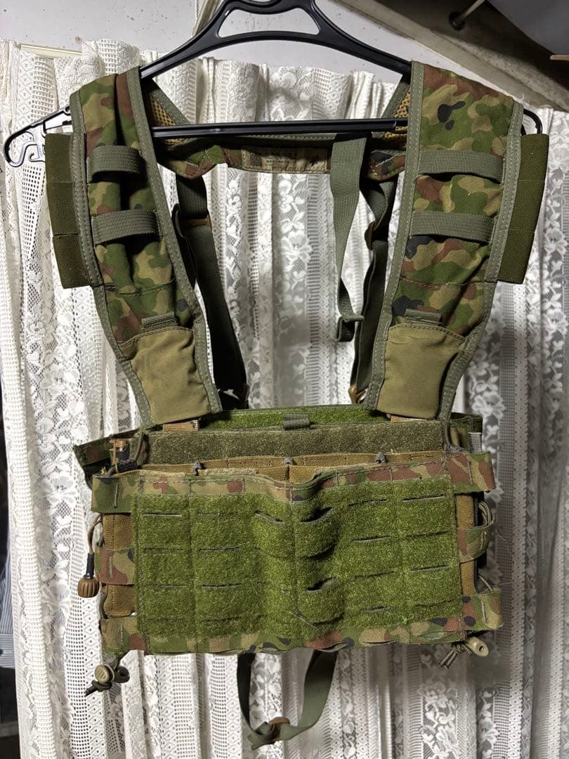 4d.t.g チェストリグ　ダンプポーチ