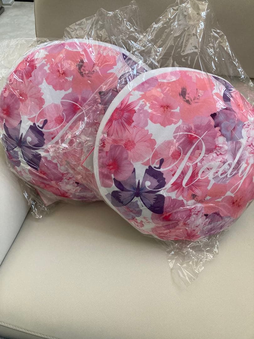 Rady レディ　rady 花柄　クッション　2個セット