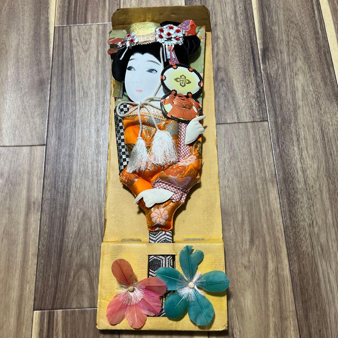 伝統的な羽子板 正月飾り