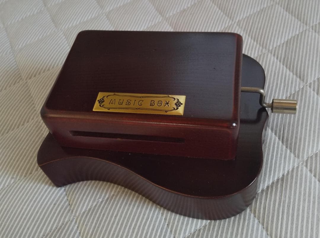 オルガニート２０　手回しオルゴール（SK-5-059）SANKYO