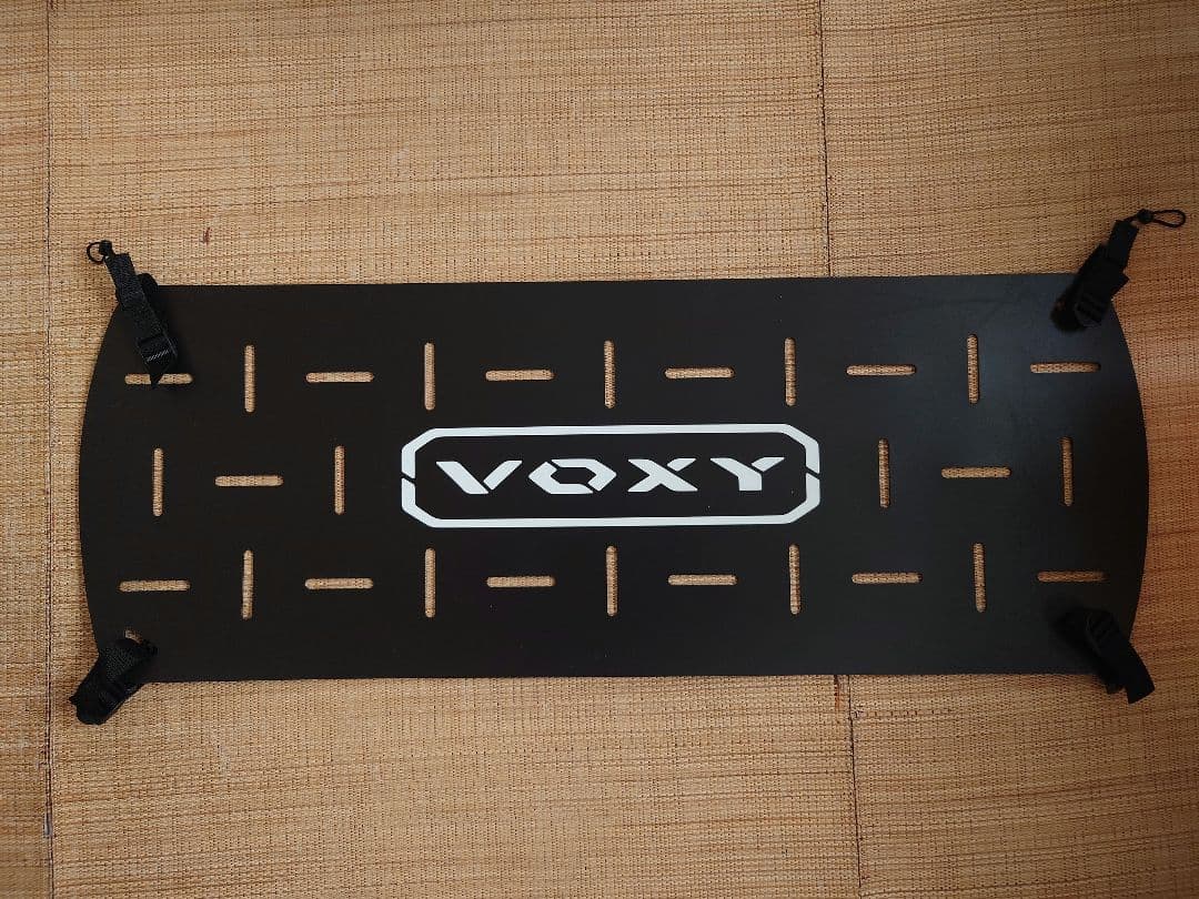 ヴォクシー ラゲージフェンス