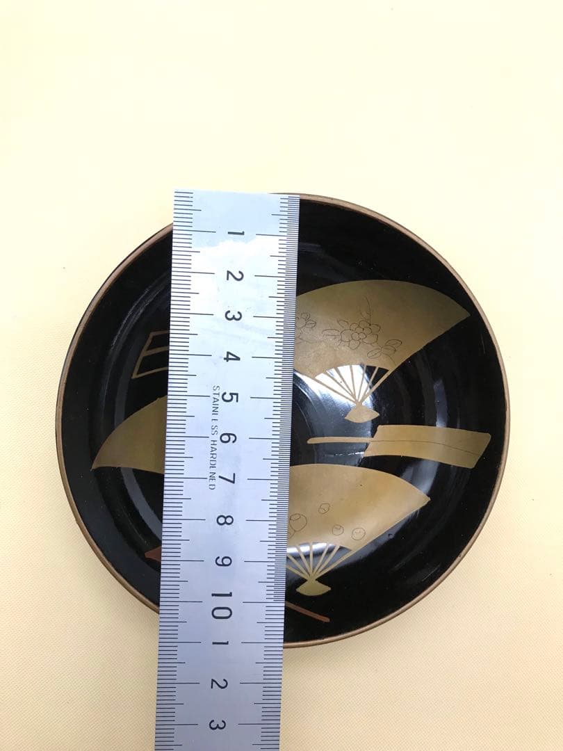 古い小皿揃え　小鉢　蒔絵 木製黒塗 漆塗 おせち　扇子絵　レトロ　木皿　骨董