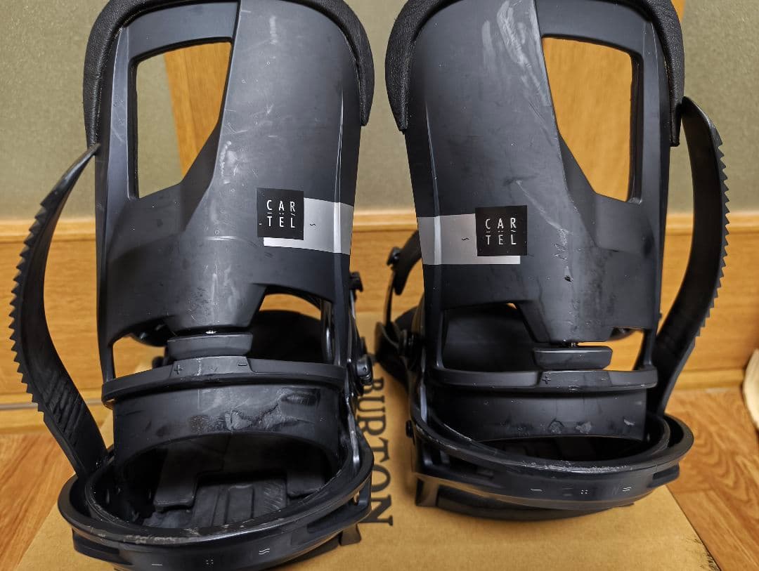BURTON CARTEL ビンディング メンズMサイズ　リフレックス