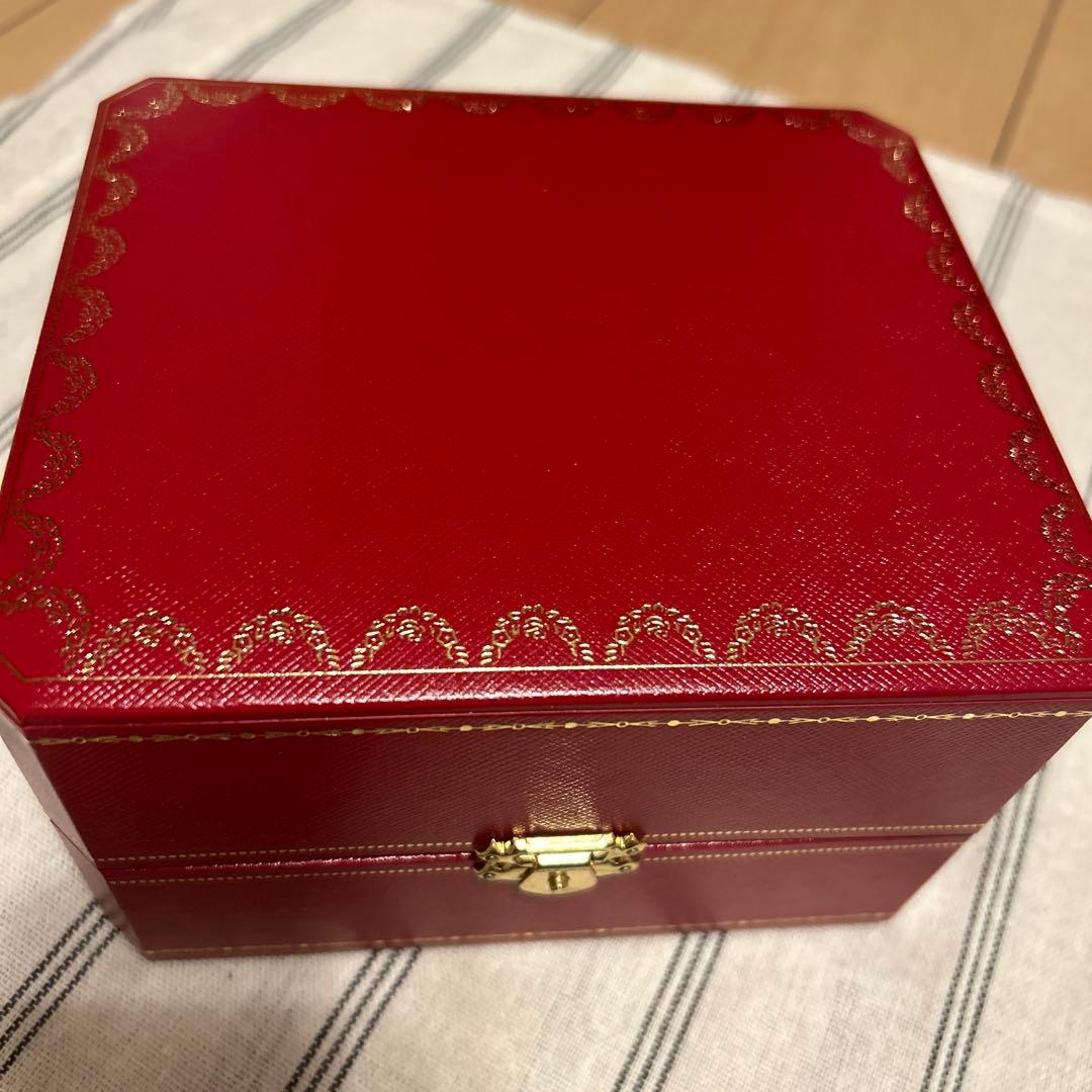 カルティエ 時計　箱　ボックス　クリーニングキット