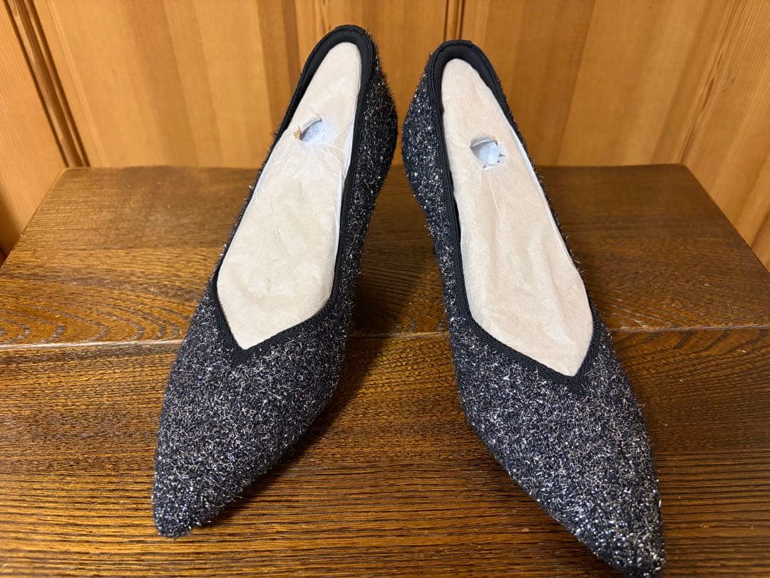 【お値下げ】VIVAIAポインテッドトゥ ハイヒール　現行品