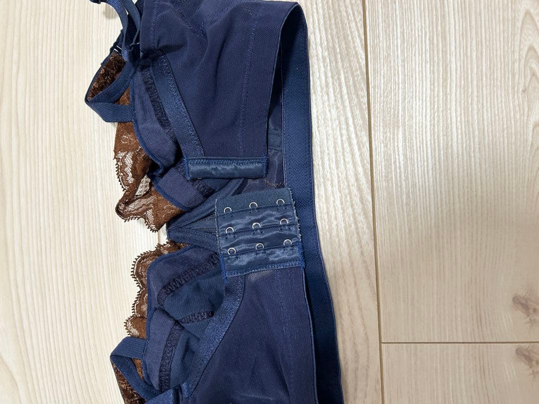 グラントイーワンズ　lala