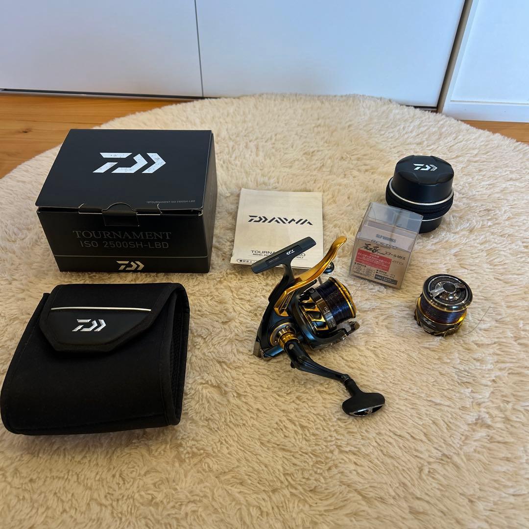 ダイワ　トーナメント　ISO 2500SH-LBD