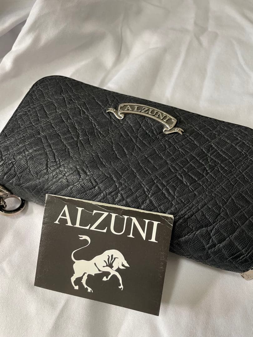 ALZUNI ブラック 長財布 象革