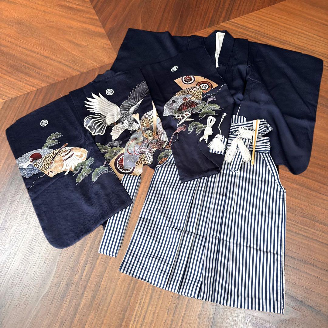 七五三 5歳男の子用 羽織袴9点セット ネイビー 鷹 兜 着物 フルセット 紺