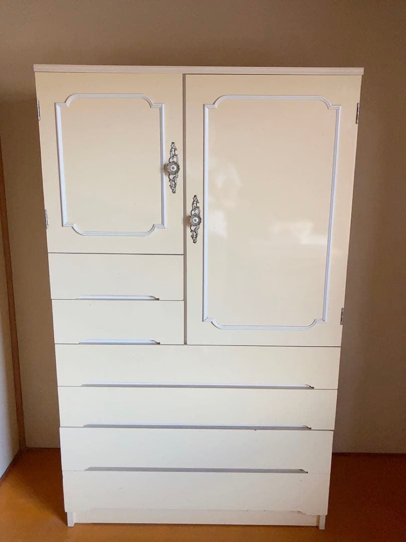 昭和レトロ　タンス　クリーム色　ハンガー掛けあり　子供用　育児タンス　幼児