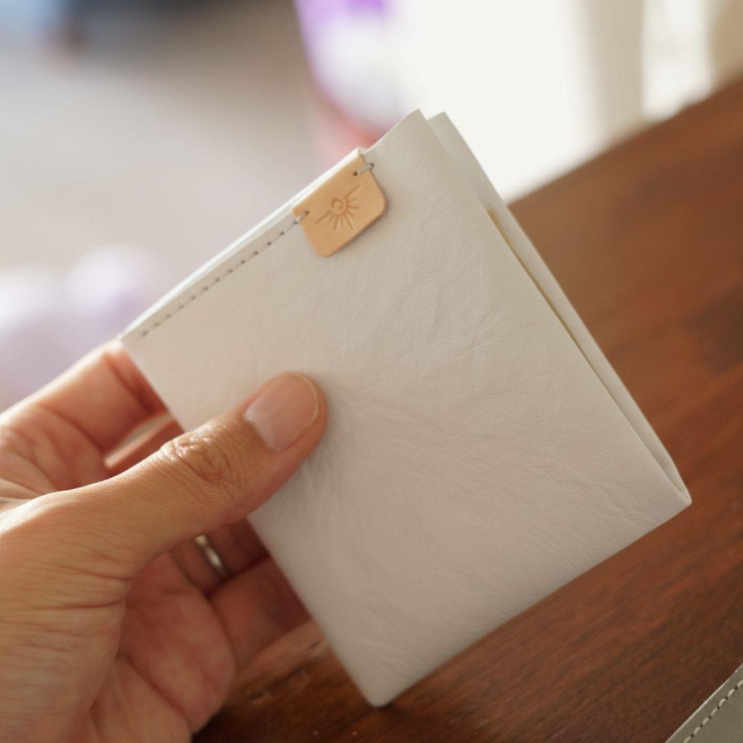 ダイニーマレザー 防水撥水コンパクトウォレット