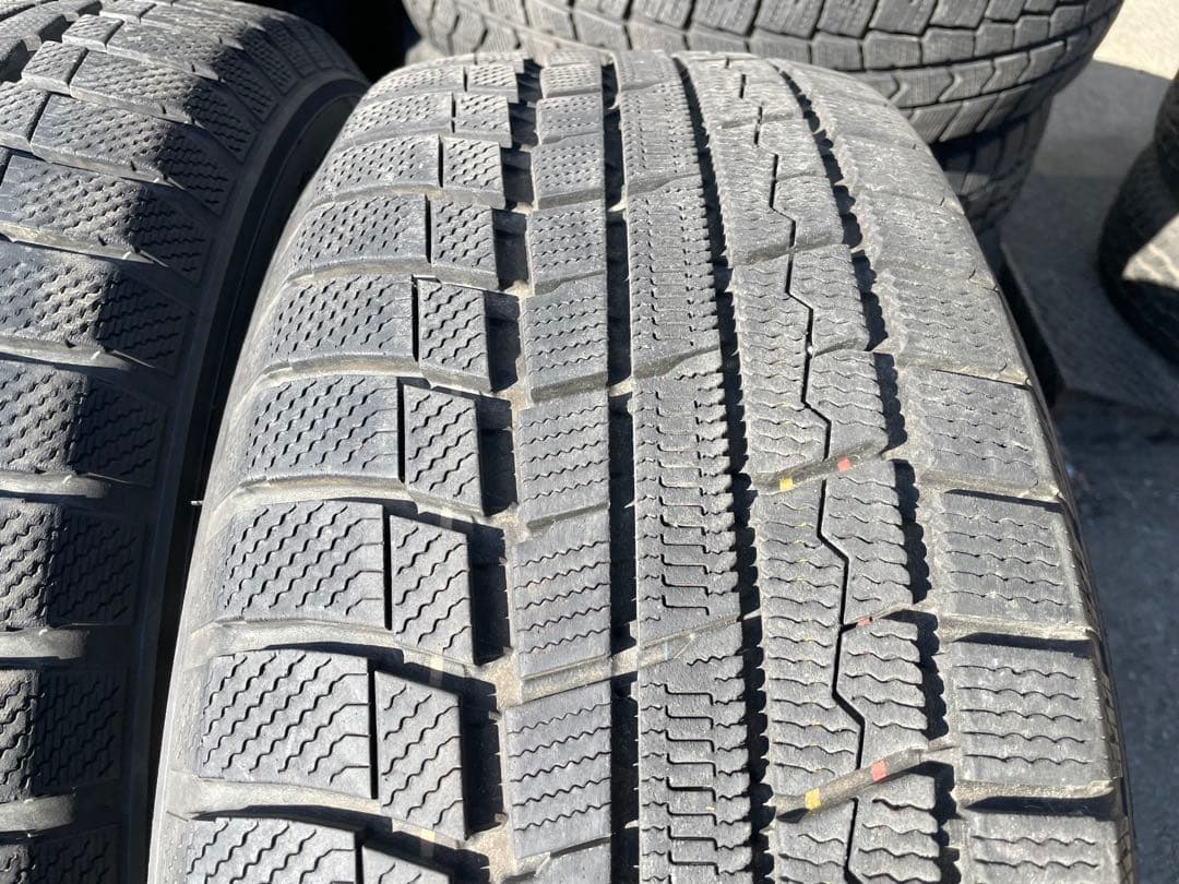中古スタッドレス4本セット！TOYO TX 225/60R17 2021年製造