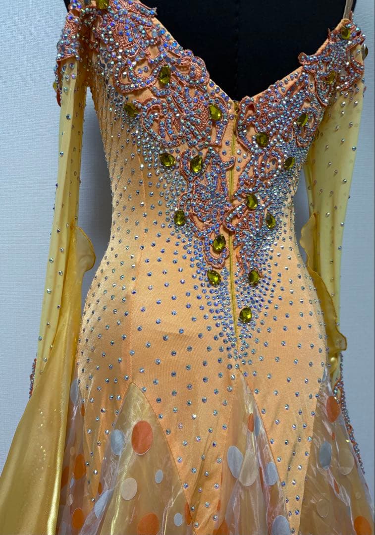 【処分価格・未使用品】社交ダンスドレス　デモ用ドレス　競技用　ソシアルダンス