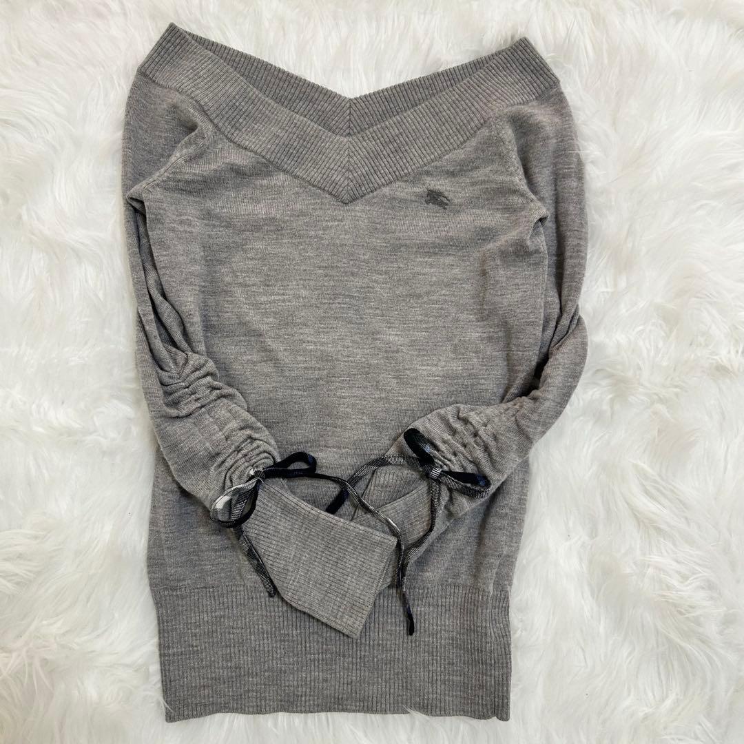 BURBERRY BLUE LABEL Vネックニット グレー リボン袖　M
