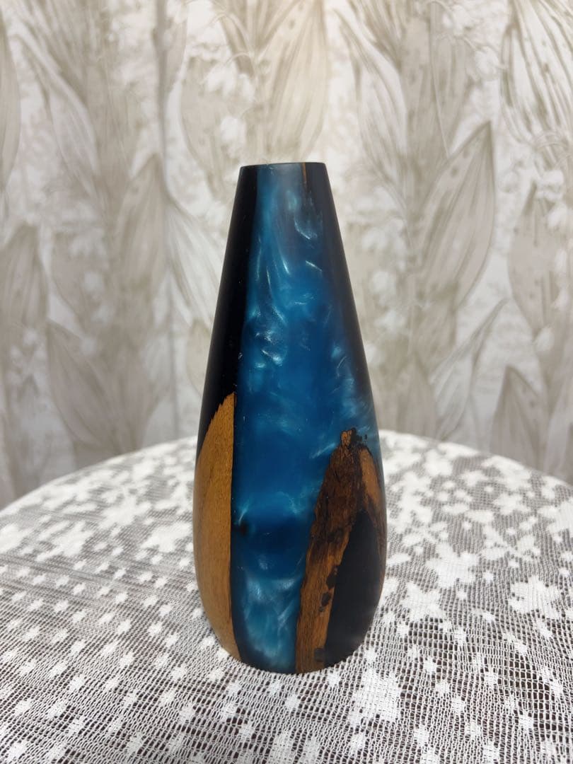 天然胡桃の木とレジン（樹脂）融合美、木製アートお茶盤プレートと花瓶3点セット