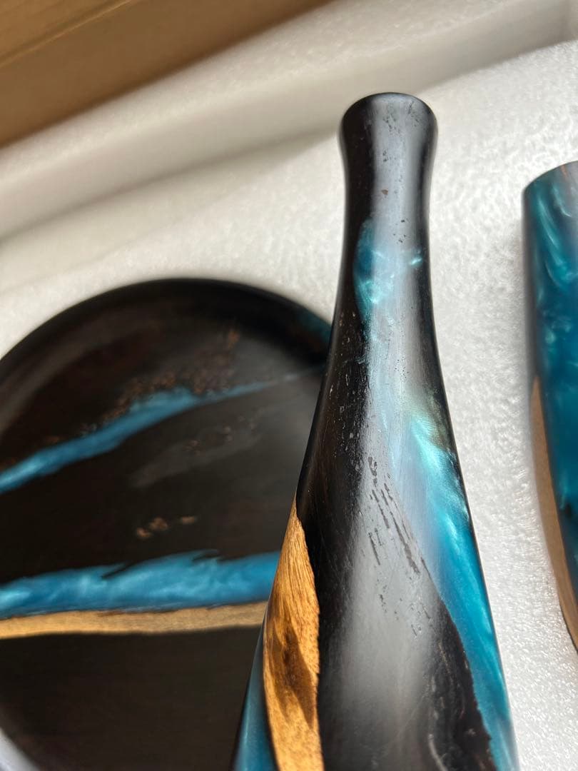 天然胡桃の木とレジン（樹脂）融合美、木製アートお茶盤プレートと花瓶3点セット