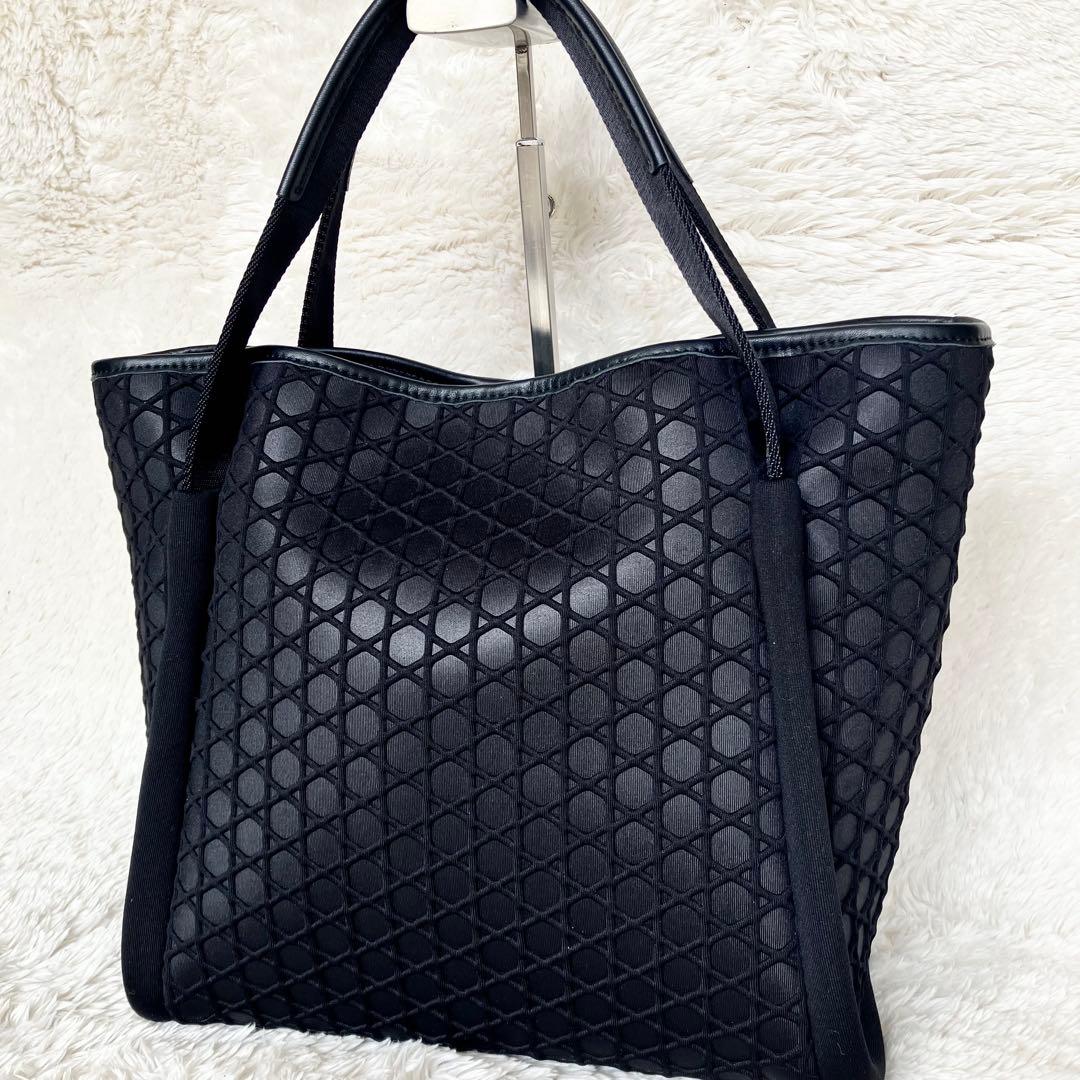 【極美品】LAQUOH　ラクーオ　トートバッグ　Sサイズ　ブラック　撥水加工