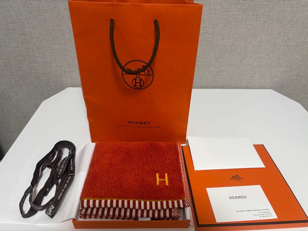 正規品　新品　HERMES　エルメス　コットン　タオル　ハンカチ　ハンドタオル