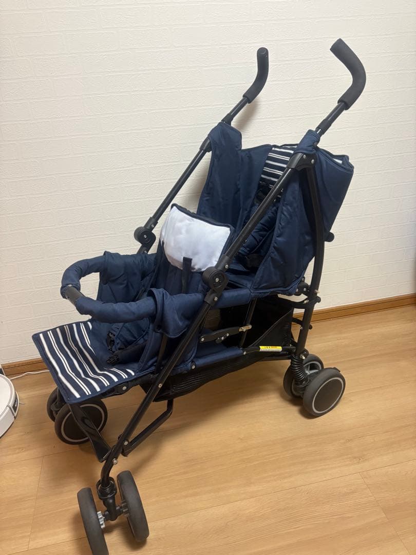 く*ぴ様 縦型/2人乗りベビーカー/日本育児/ツインシティ/折りたたみベビーカー