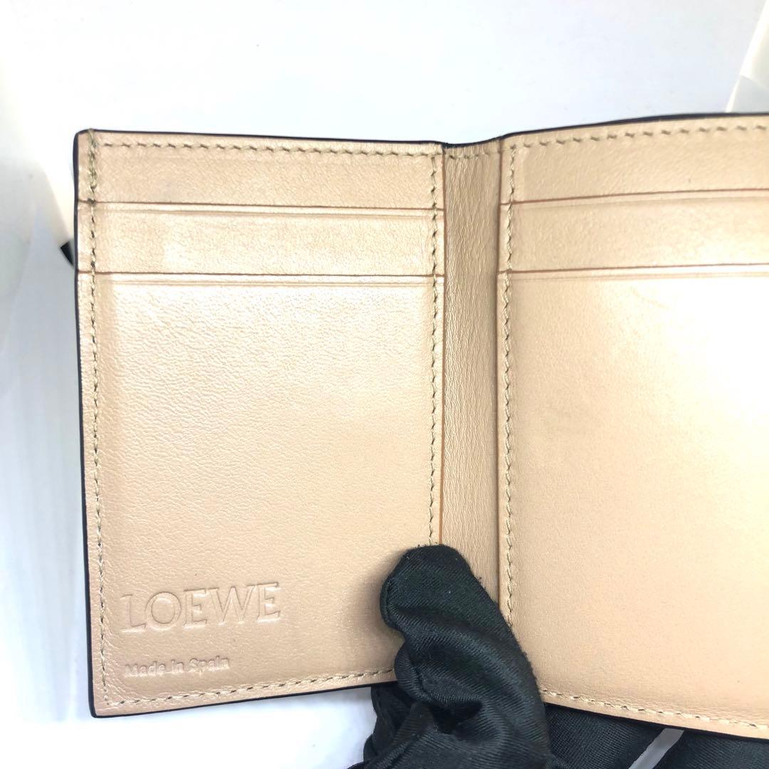LOEWE アナグラム トライフォールド 三つ折り財布 ベージュ