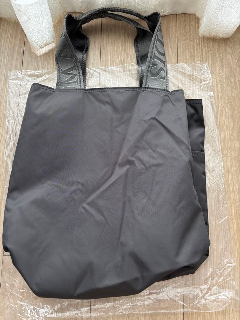 【セール新品未使用NOMADIS/ノマディス】トートバッグ オシャレ　在庫1点