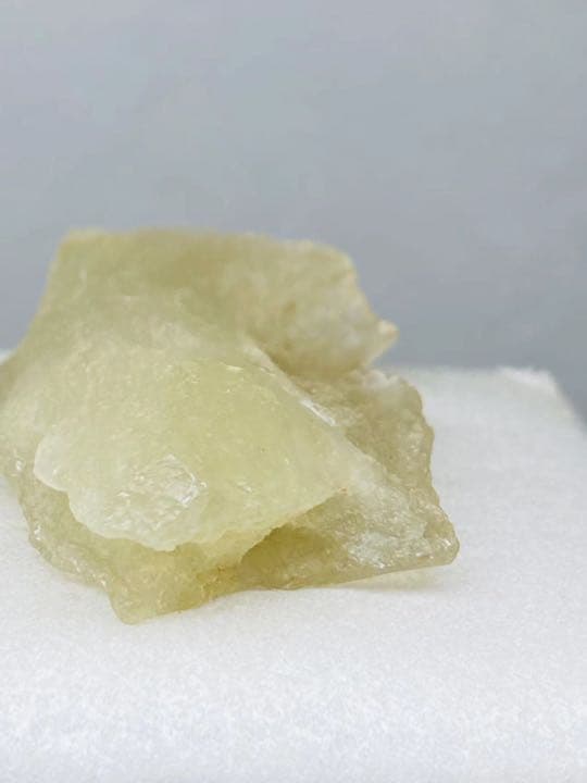 リビアングラス 50g 隕石産物　天然ガラス　メテオライト　隕石