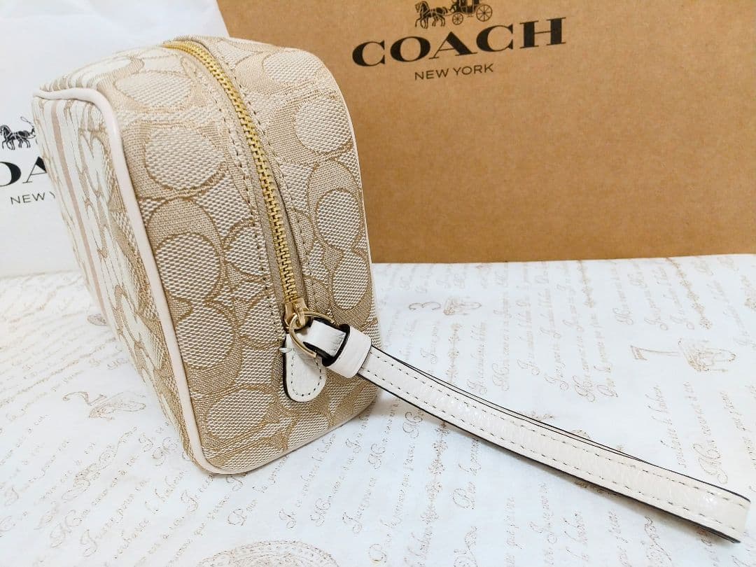 COACH コーチ シグネチャー ベージュ コスメポーチ 保存袋・箱付き