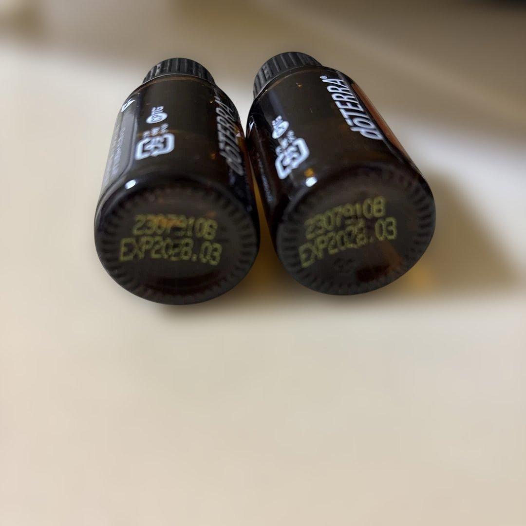 【新品未使用】doTERRA フランキンセンス 15mL
