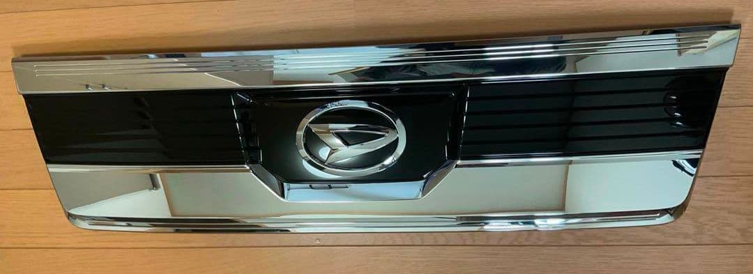 ハイゼットトラック　フロントグリル　新車外し