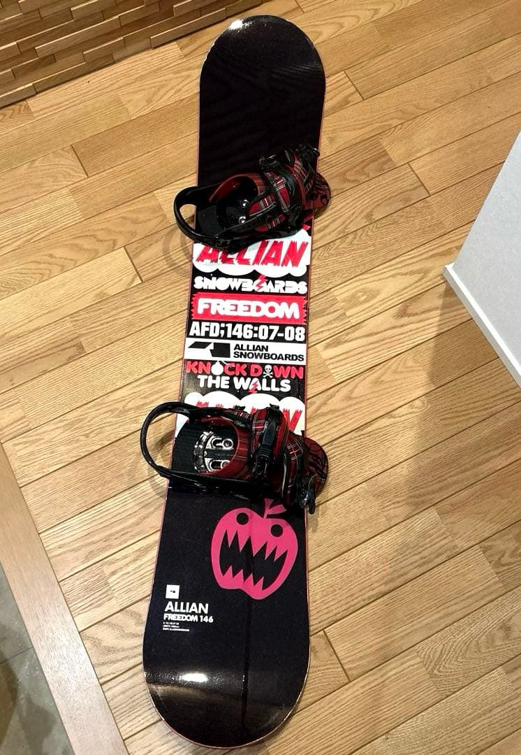 ALLIAN×FLUX バインディング付スノーボードセット